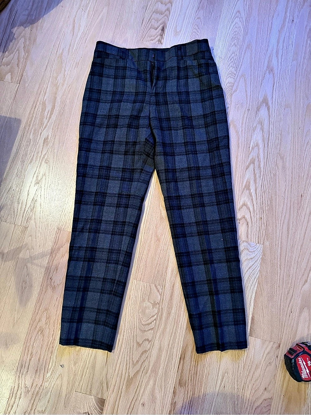 INDIVI Plaid Straight-Leg Trousers Size 38 Like New